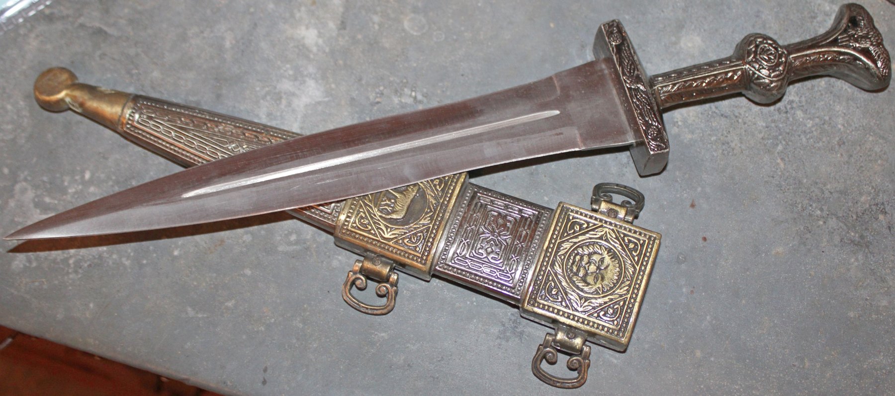 Image for ESTATE AUCTION