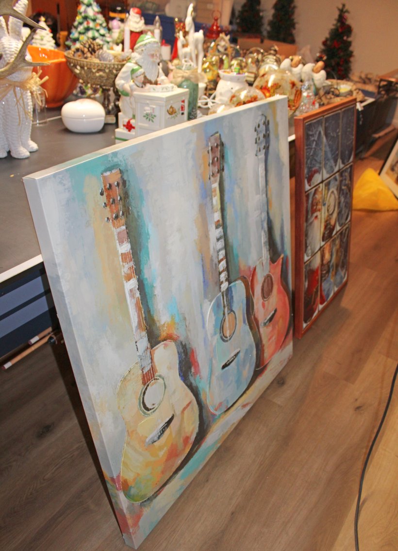 Image for LIVING ESTATE AUCTION