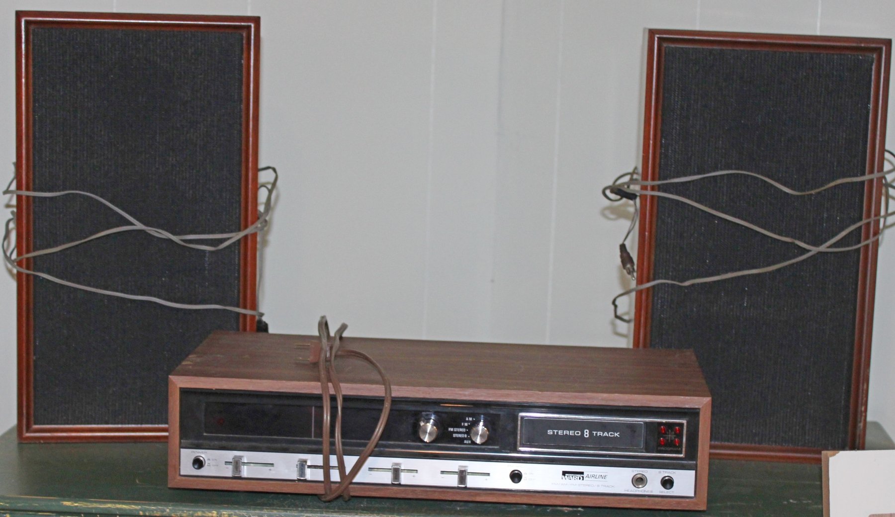 Image for LIVING ESTATE AUCTION