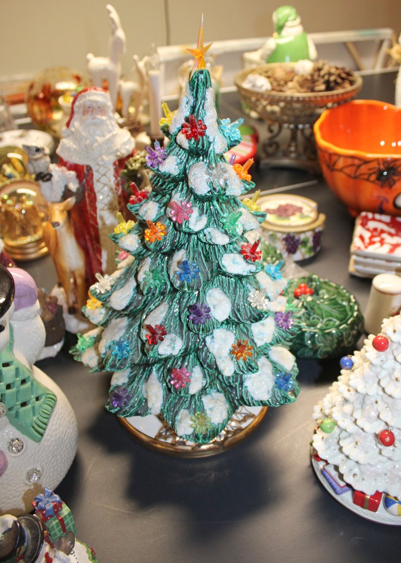 Image for LIVING ESTATE AUCTION