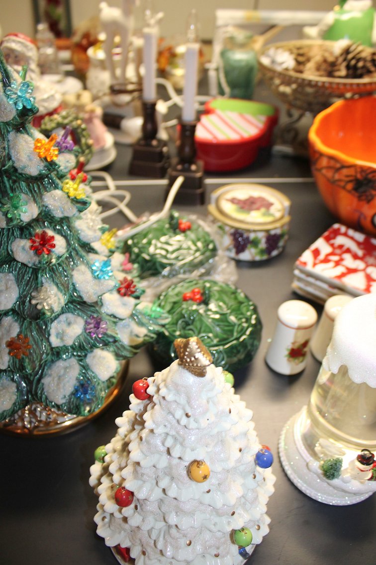 Image for LIVING ESTATE AUCTION