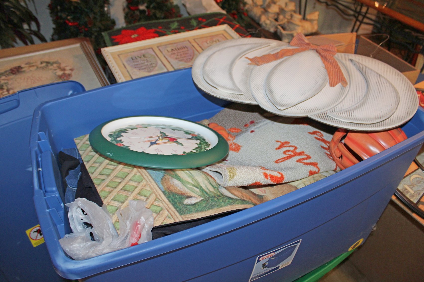 Image for LIVING ESTATE AUCTION