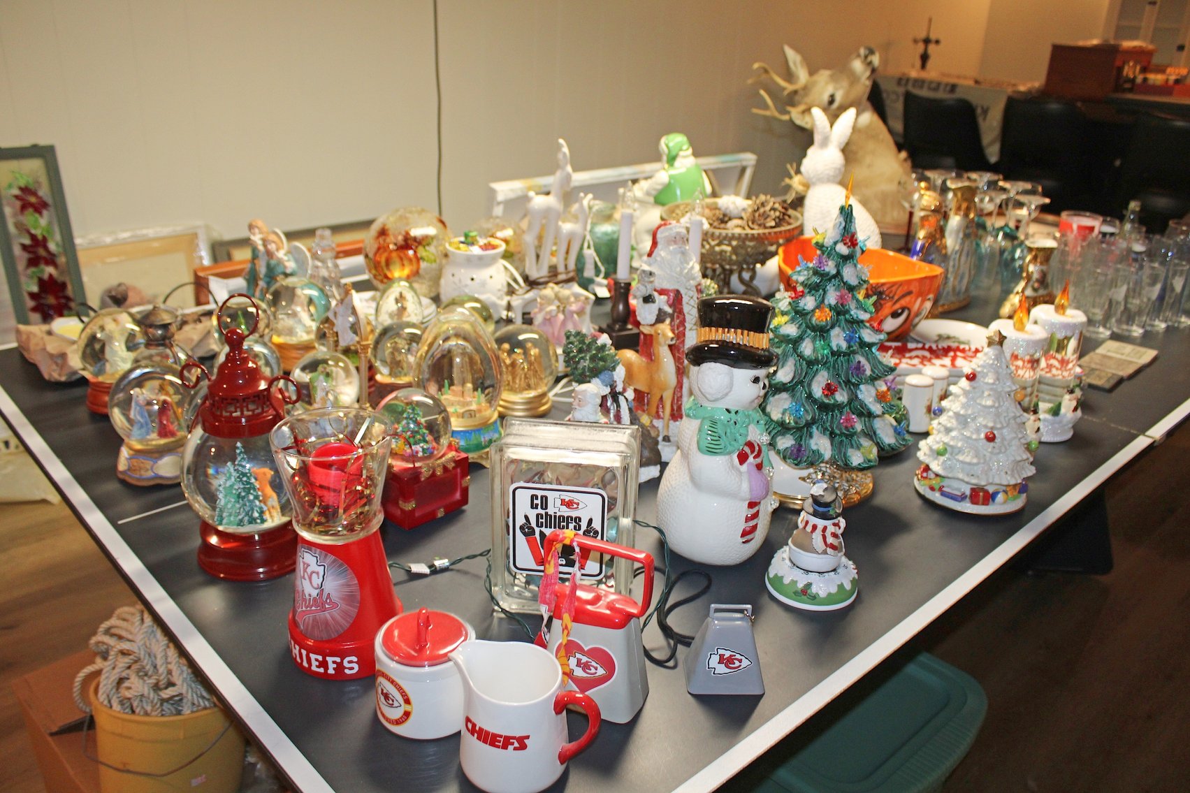 Image for LIVING ESTATE AUCTION