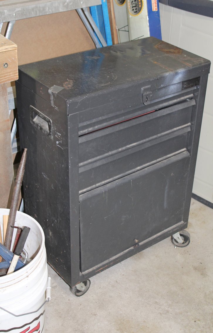 Image for LIVING ESTATE AUCTION