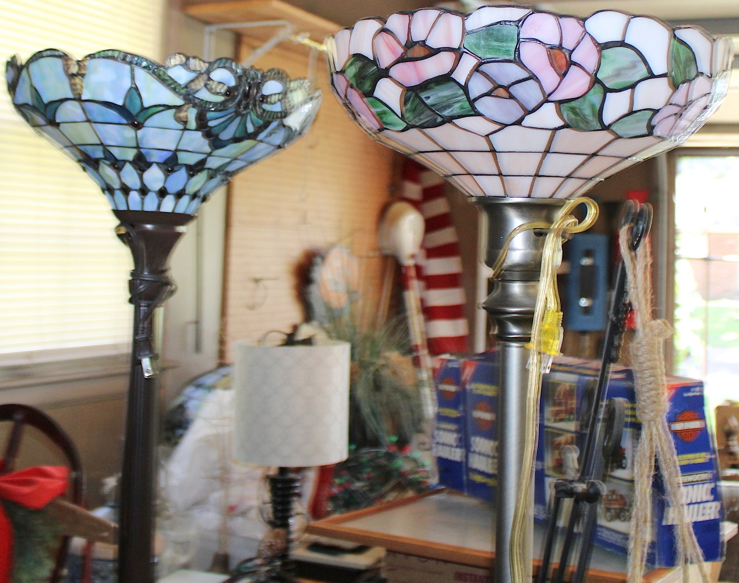 Image for LIVING ESTATE AUCTION