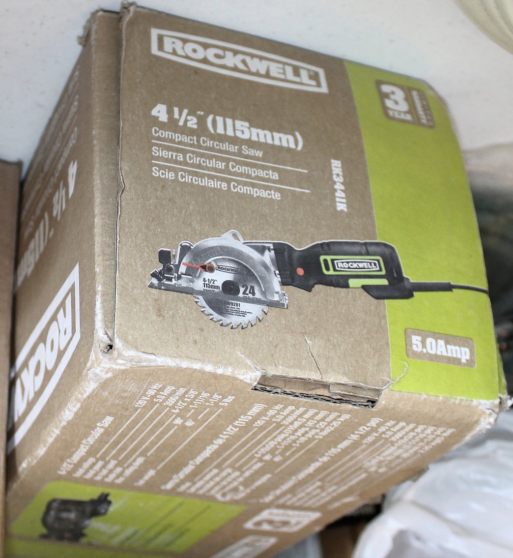 Image for LIVING ESTATE AUCTION