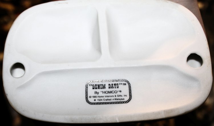 Image for LIVING ESTATE AUCTION