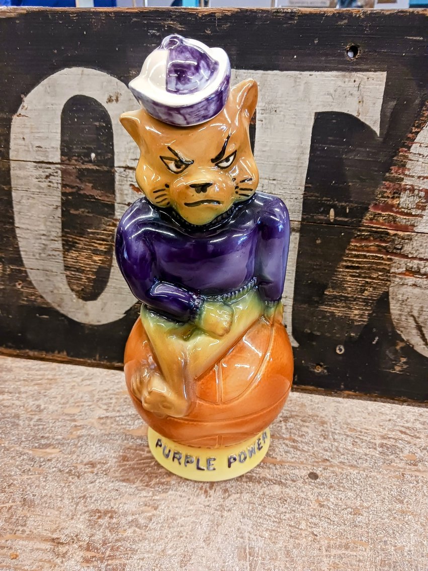 Image for INDOOR ANTIQUE ESTATE AUCTION