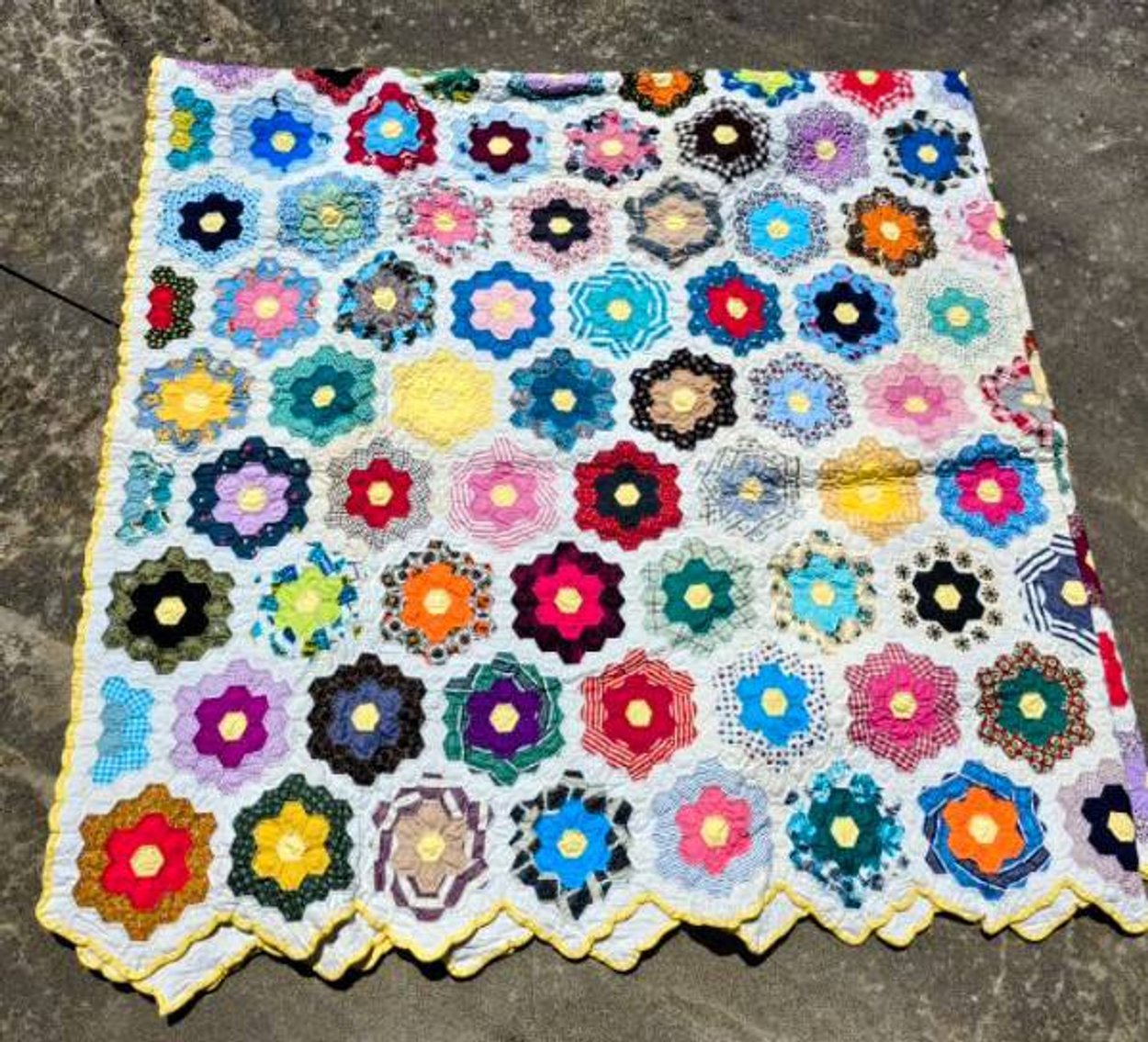 Image for INDOOR ANTIQUE ESTATE AUCTION