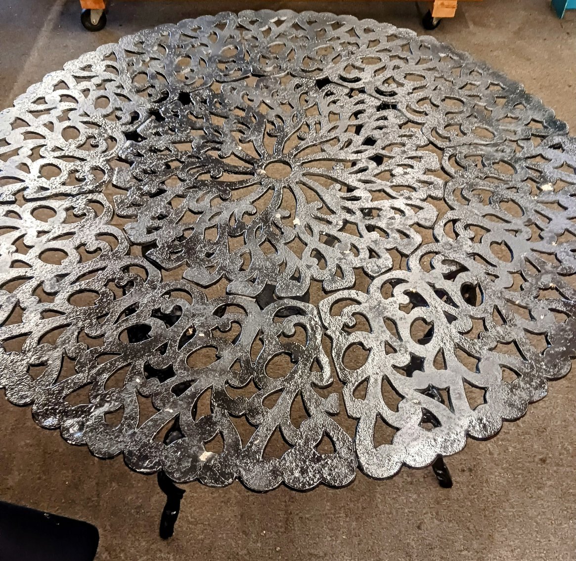 Image for INDOOR ANTIQUE ESTATE AUCTION