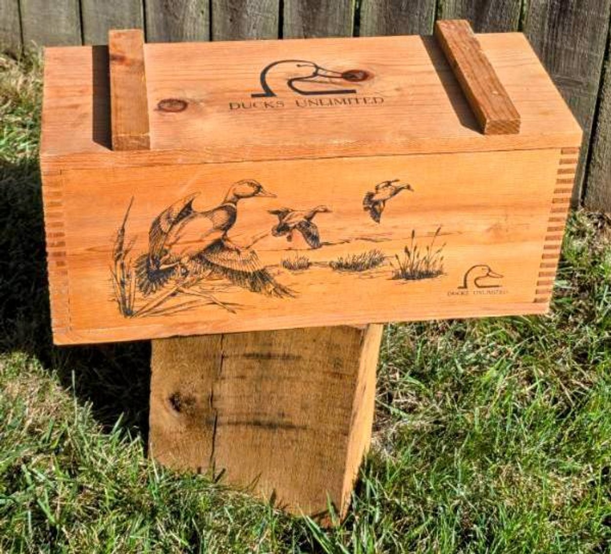 Image for INDOOR ANTIQUE ESTATE AUCTION