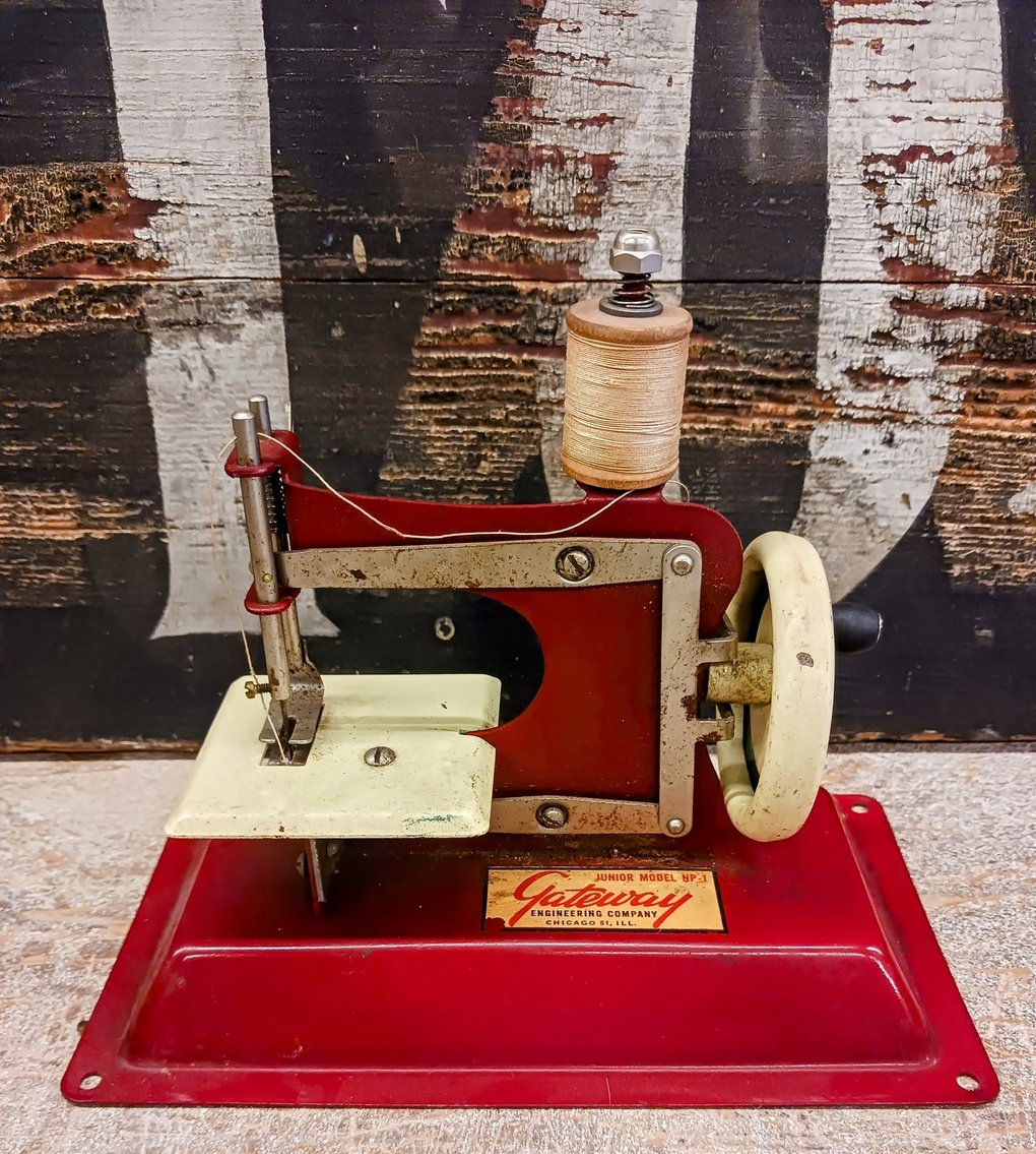 Image for INDOOR ANTIQUE ESTATE AUCTION