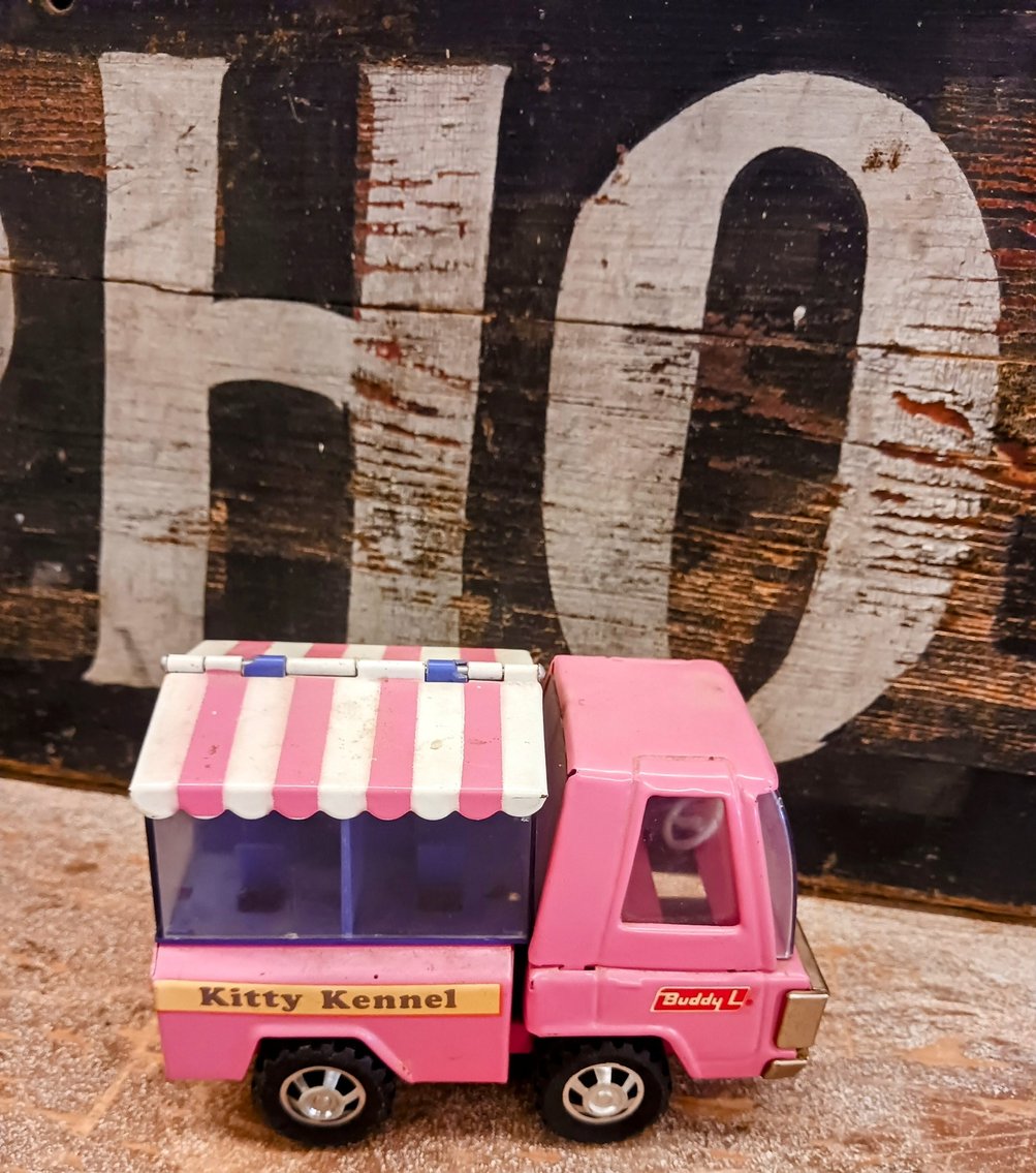 Image for INDOOR ANTIQUE ESTATE AUCTION