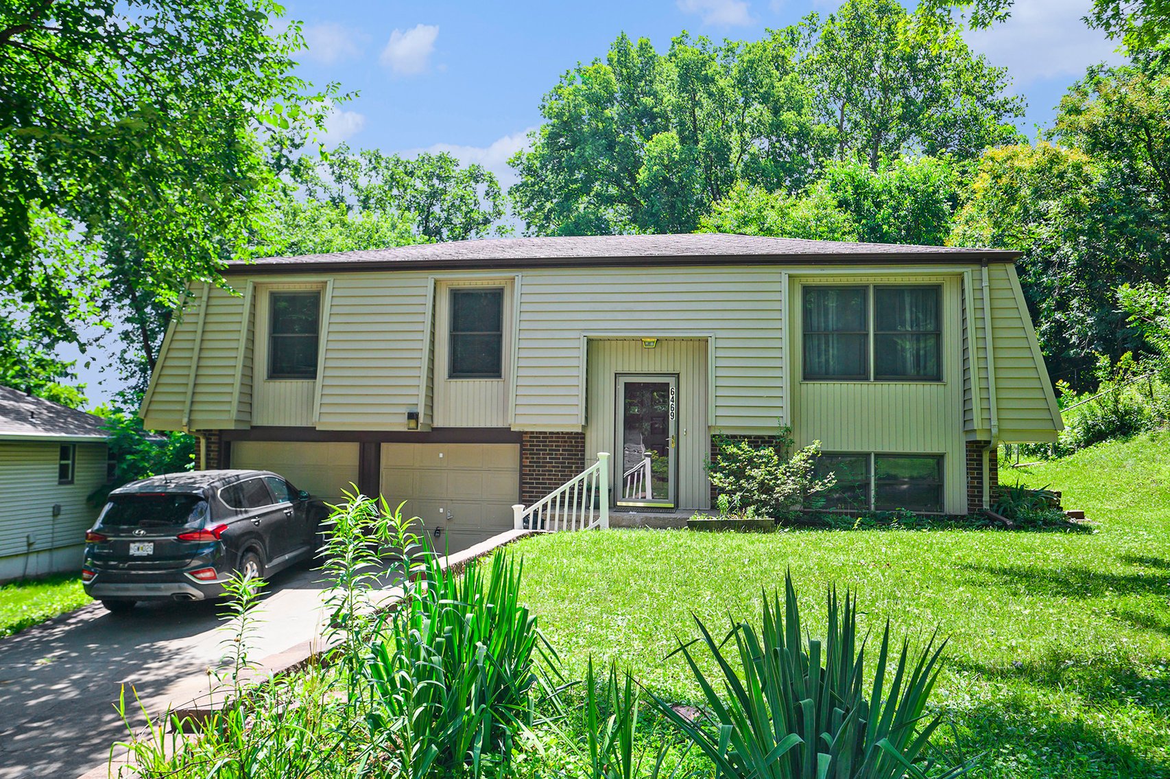 Image for REAL ESTATE & PERSONAL PROPERTY AUCTION