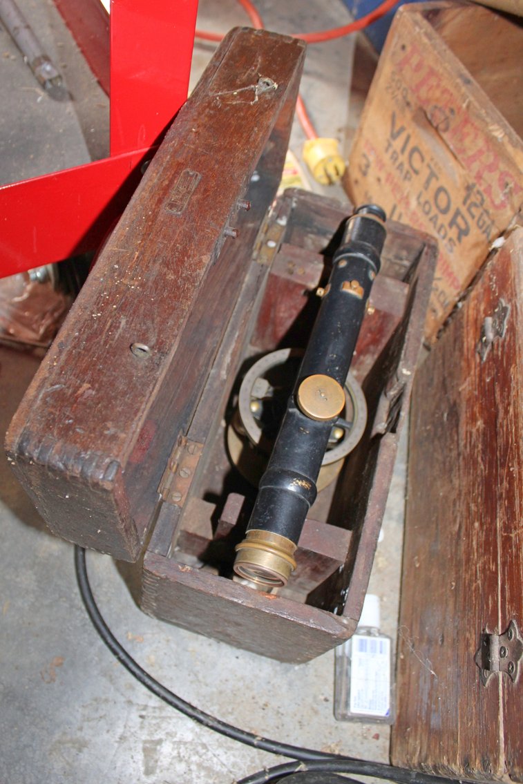 Image for LIVING ESTATE AUCTION