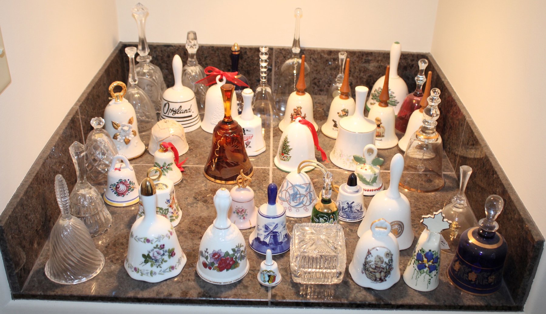 Image for ESTATE AUCTION