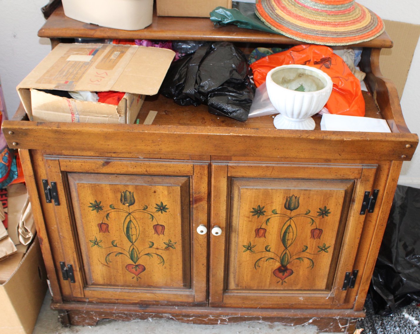 Image for ESTATE AUCTION