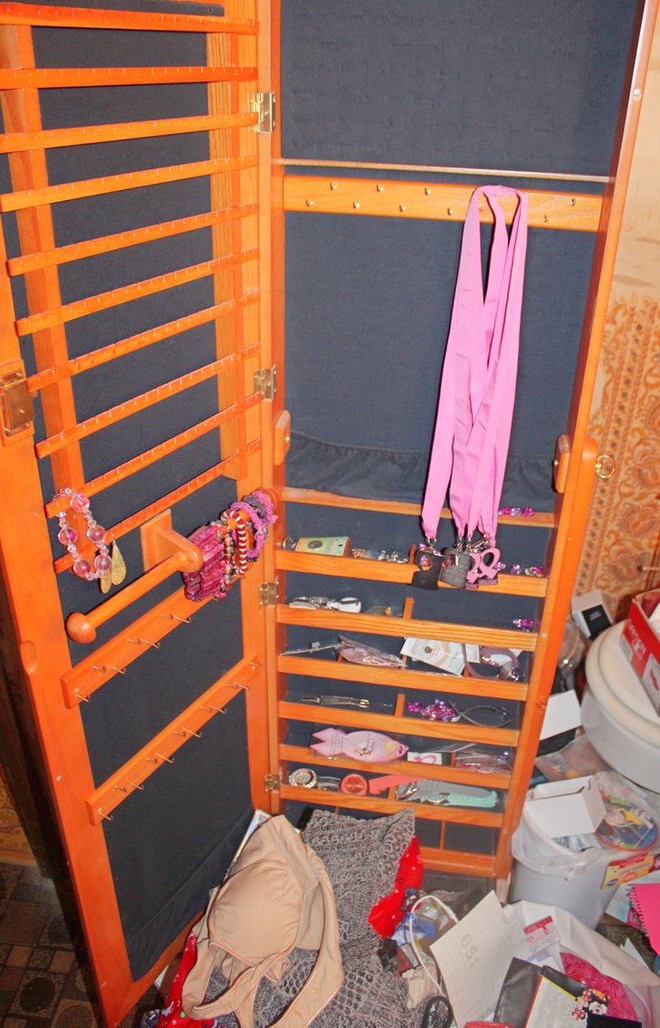 Image for EMERGENCY REAL ESTATE & PERSONAL PROPERTY AUCTION