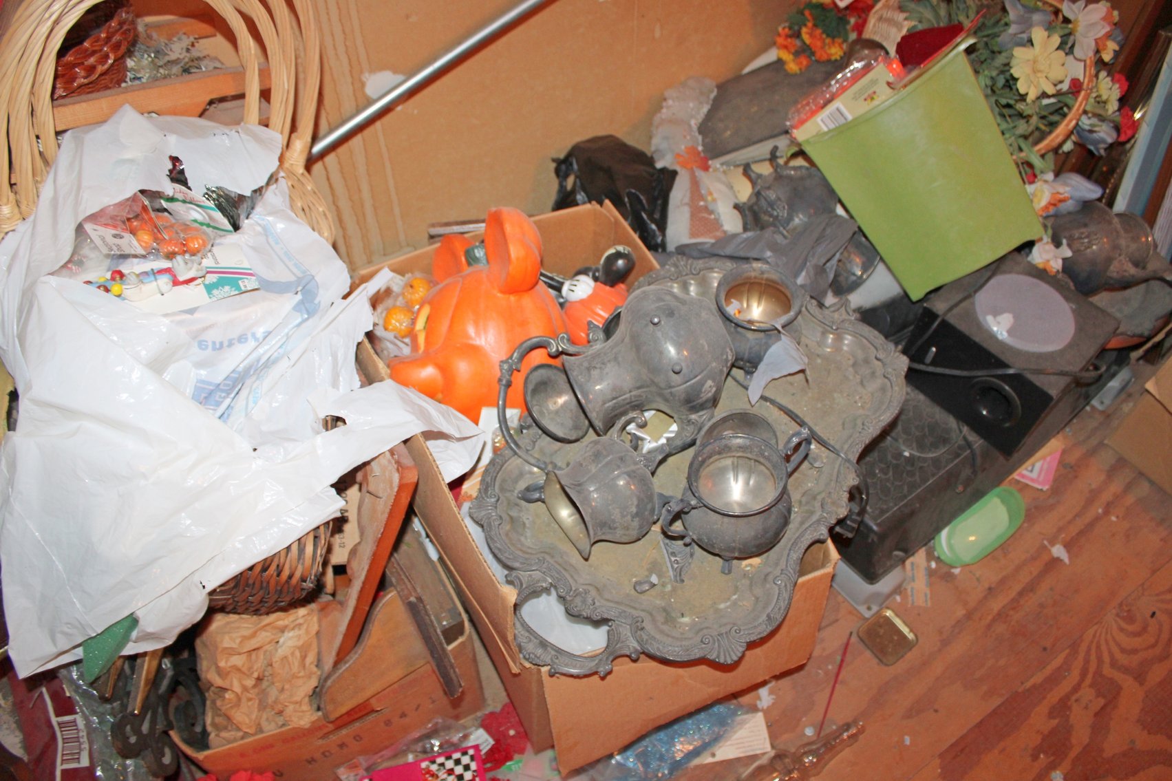 Image for EMERGENCY REAL ESTATE & PERSONAL PROPERTY AUCTION