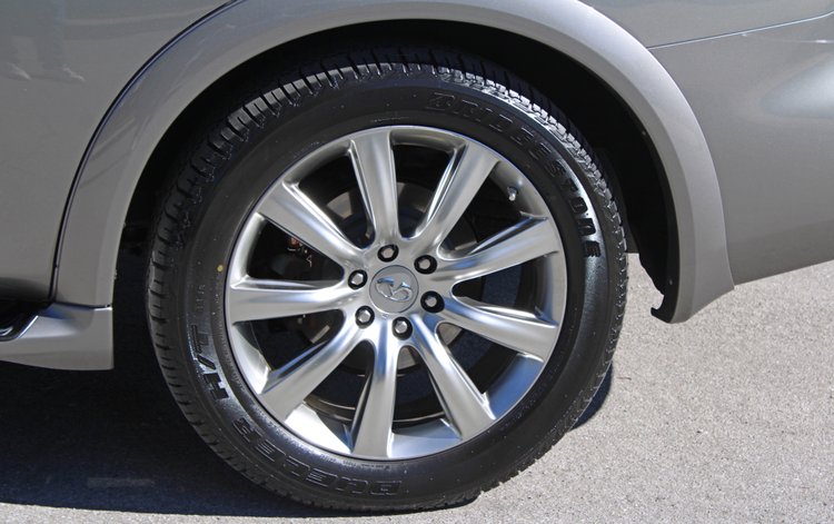 Image for LIVING ESTATE AUCTION