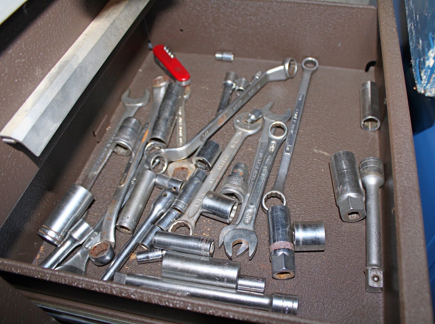 Image for EMERGENCY AUCTION