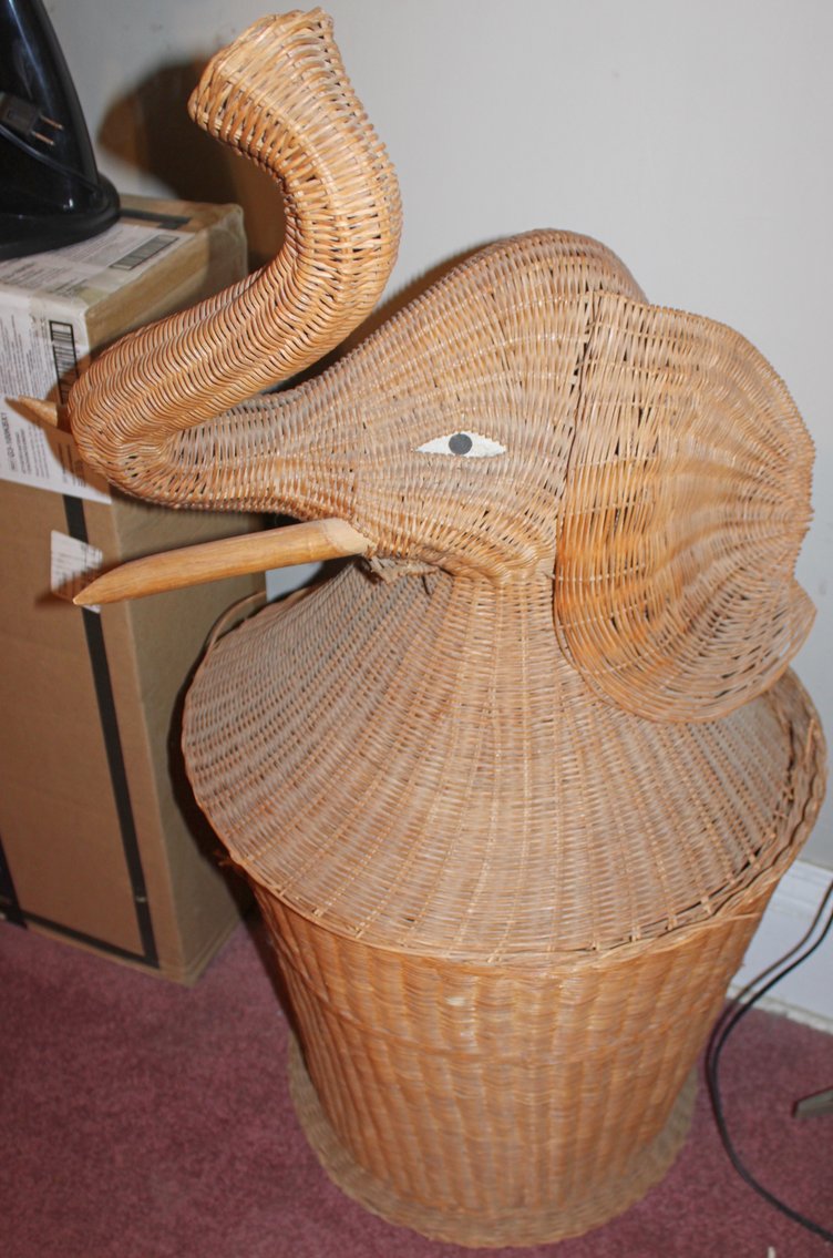 Image for EMERGENCY VINTAGE ESTATE AUCTION