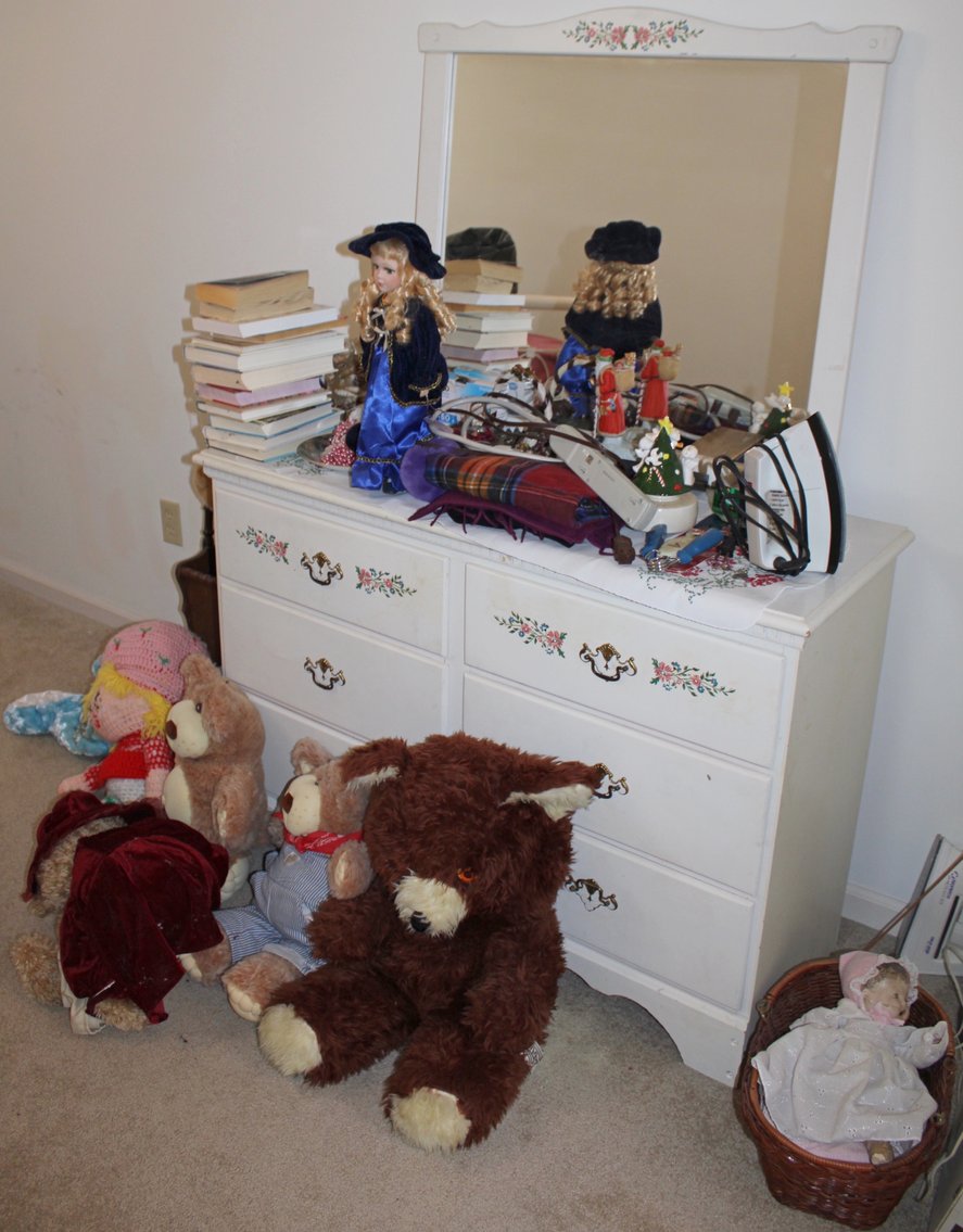 Image for HUGE 2-RING ESTATE AUCTION