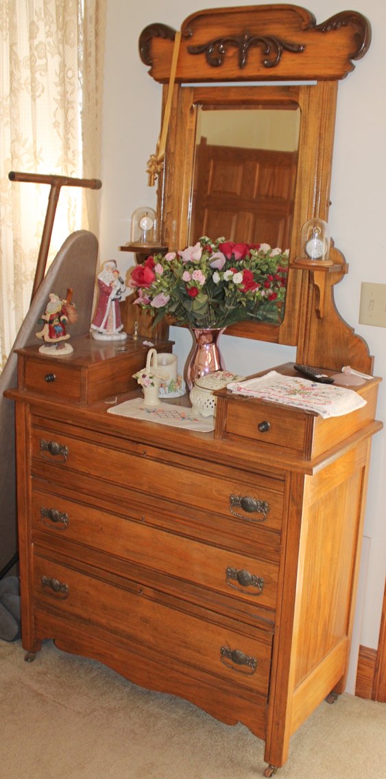 Image for HUGE 2-RING ESTATE AUCTION