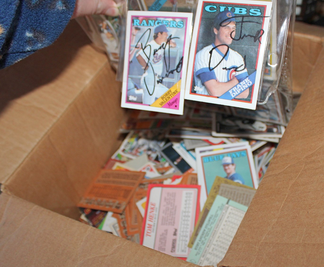 Image for FANTASTIC MOVING AUCTION