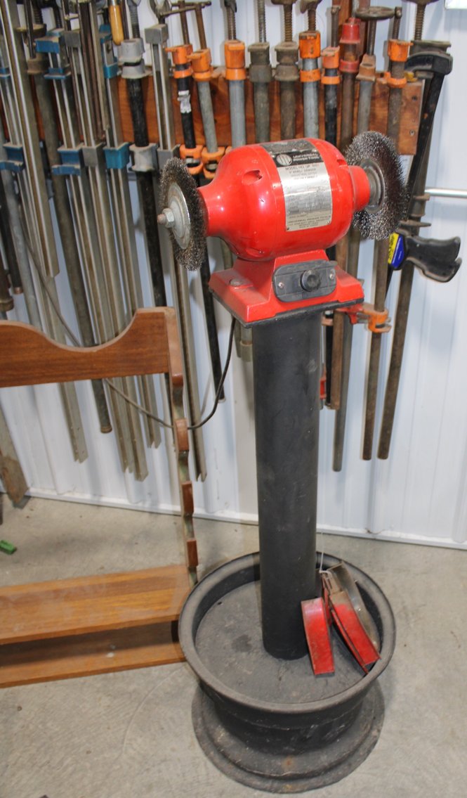 Image for FANTASTIC MOVING AUCTION