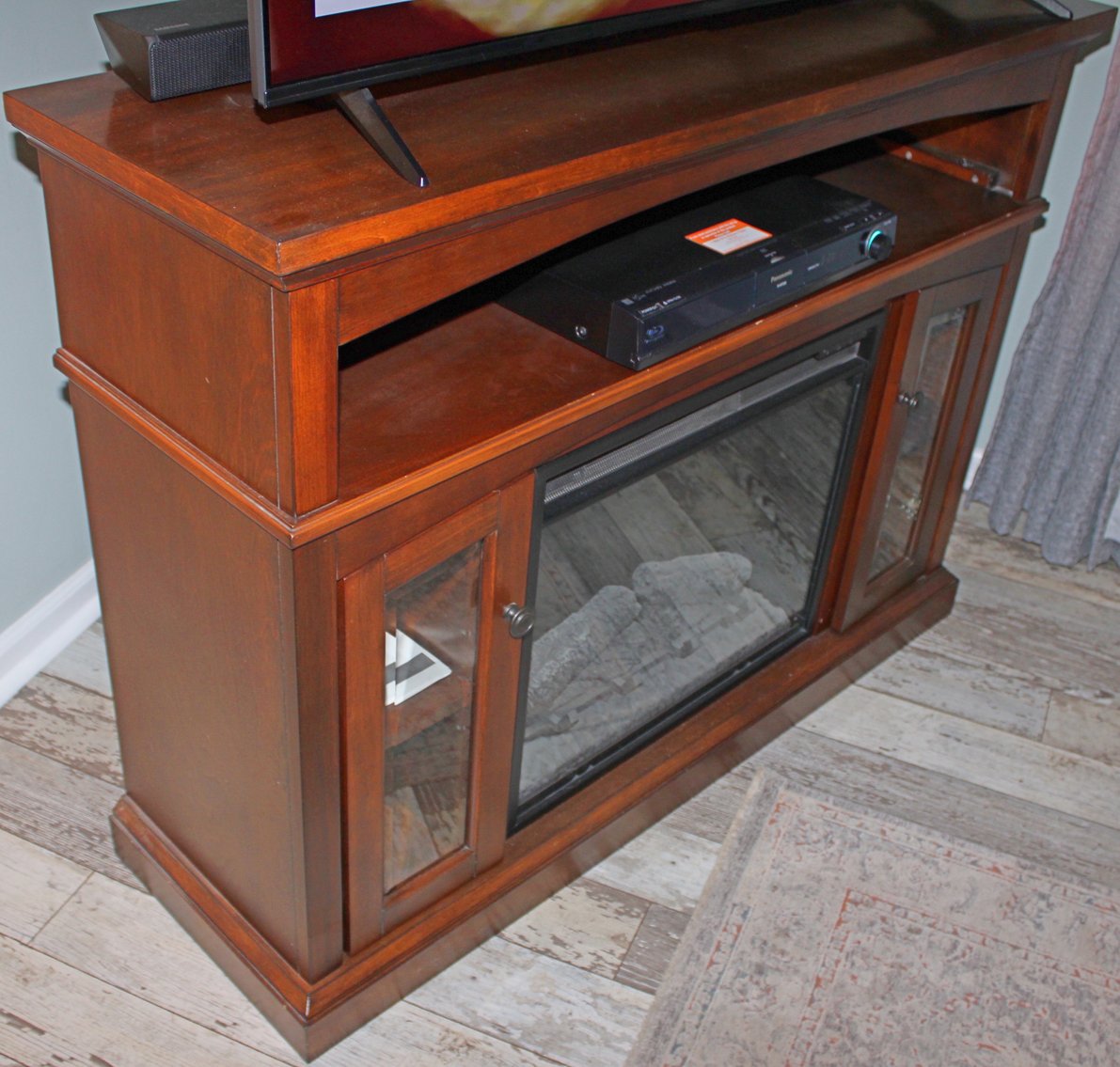 Image for FANTASTIC MOVING AUCTION