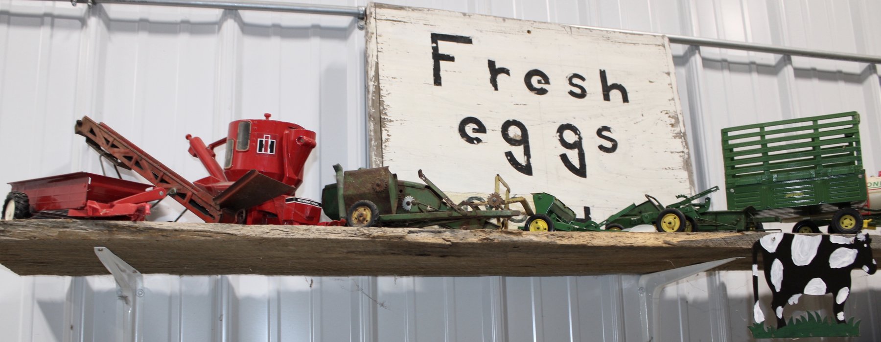 Image for FANTASTIC MOVING AUCTION