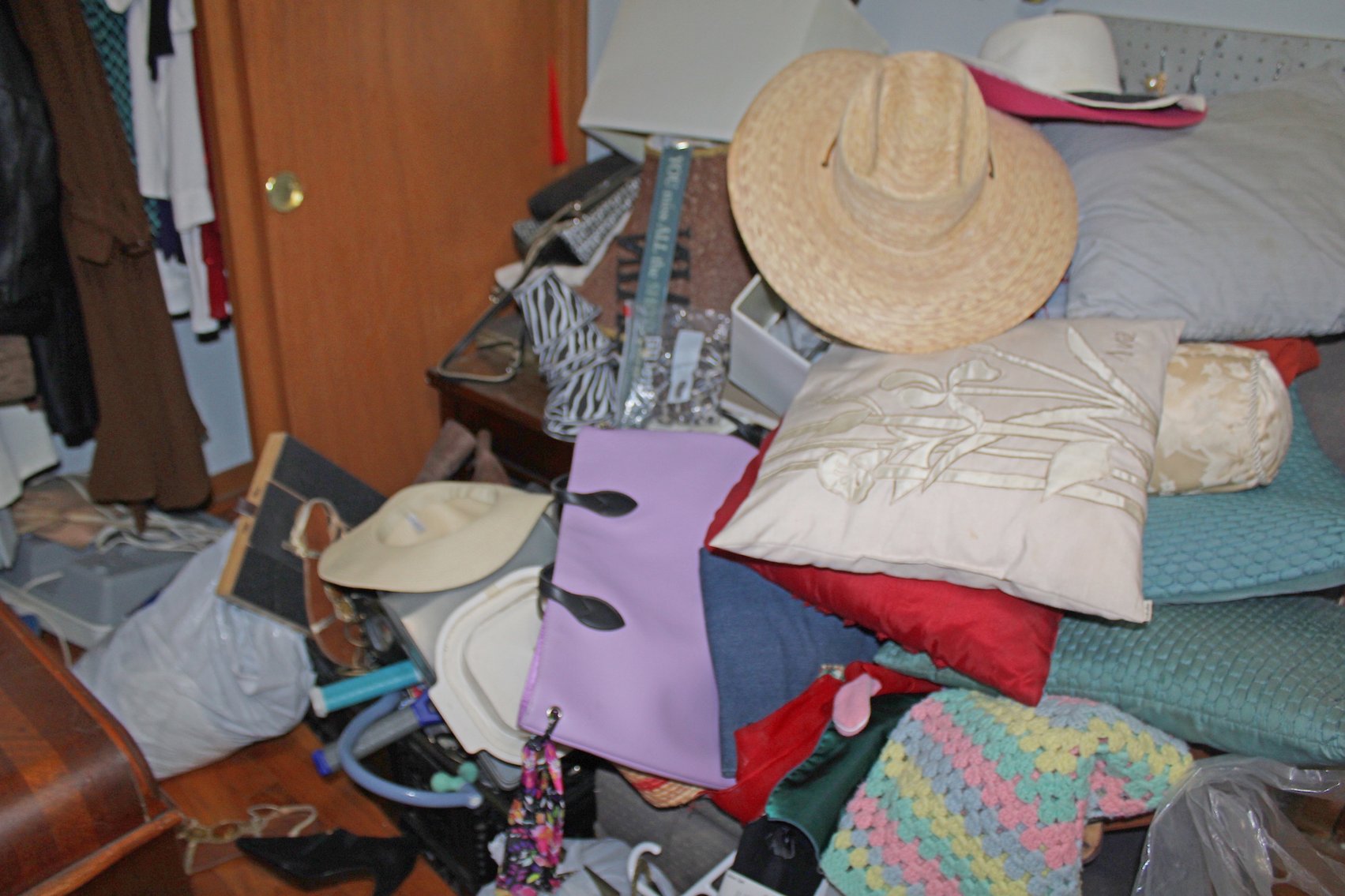 Image for ESTATE AUCTION