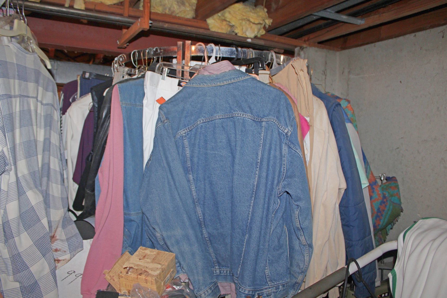 Image for PACKED VINTAGE TIME CAPSULE ESTATE AUCTION