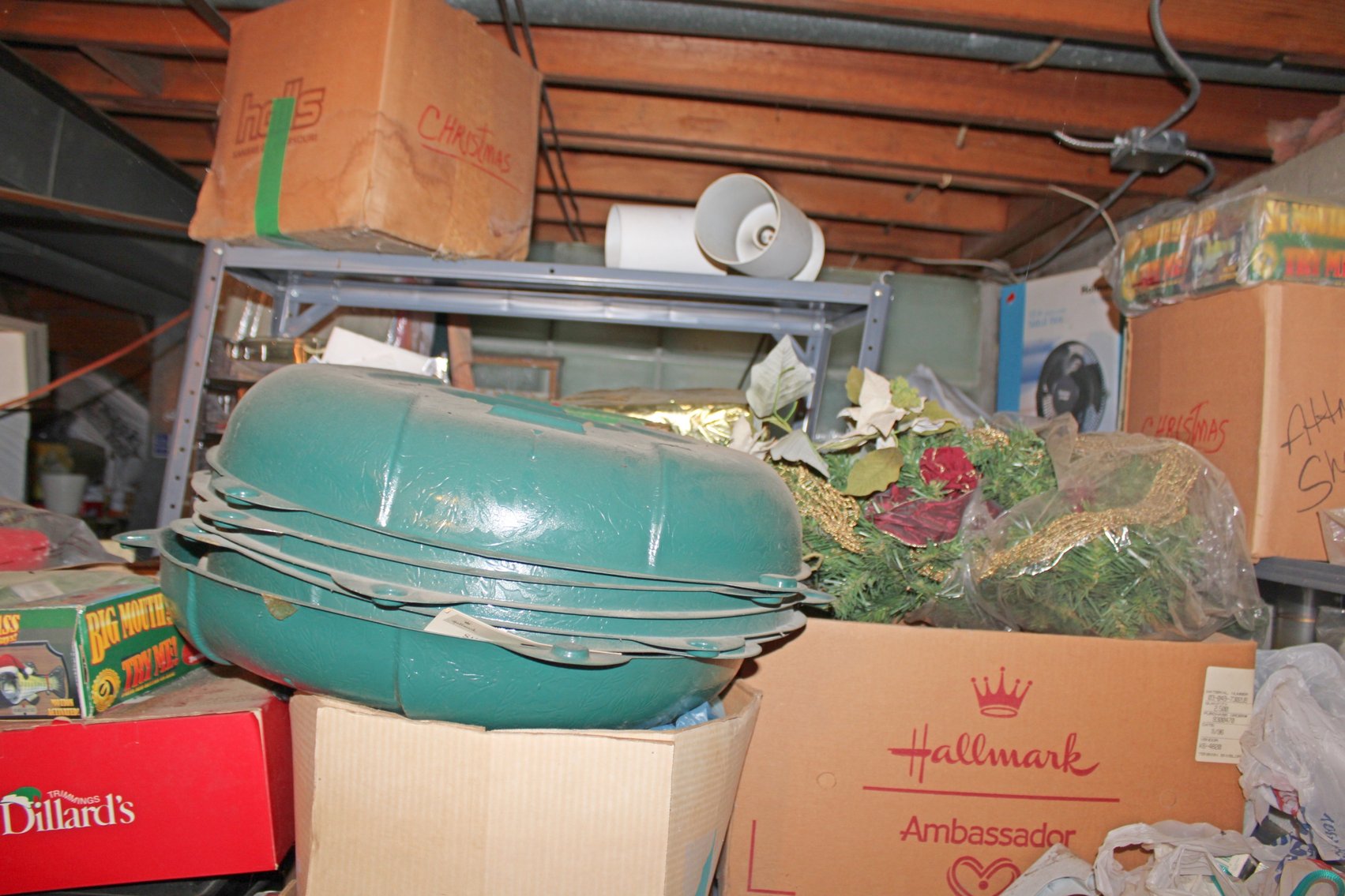 Image for PACKED VINTAGE TIME CAPSULE ESTATE AUCTION