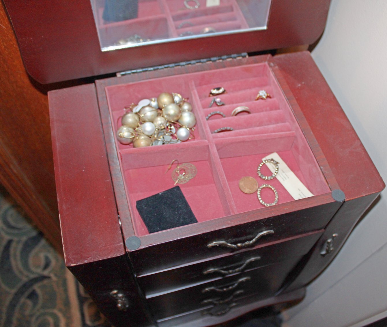 Image for ESTATE AUCTION