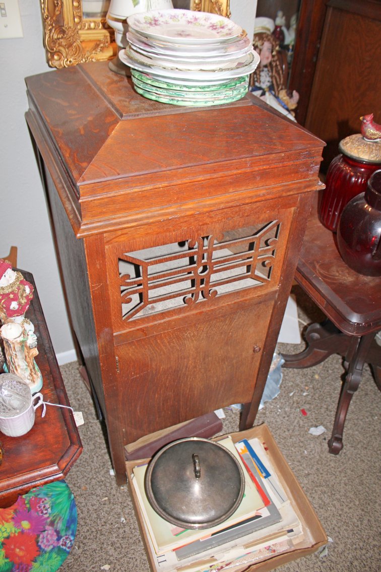 Image for EMERGENCY INDOOR ANTIQUE DEALER ESTATE AUCTION PART 1