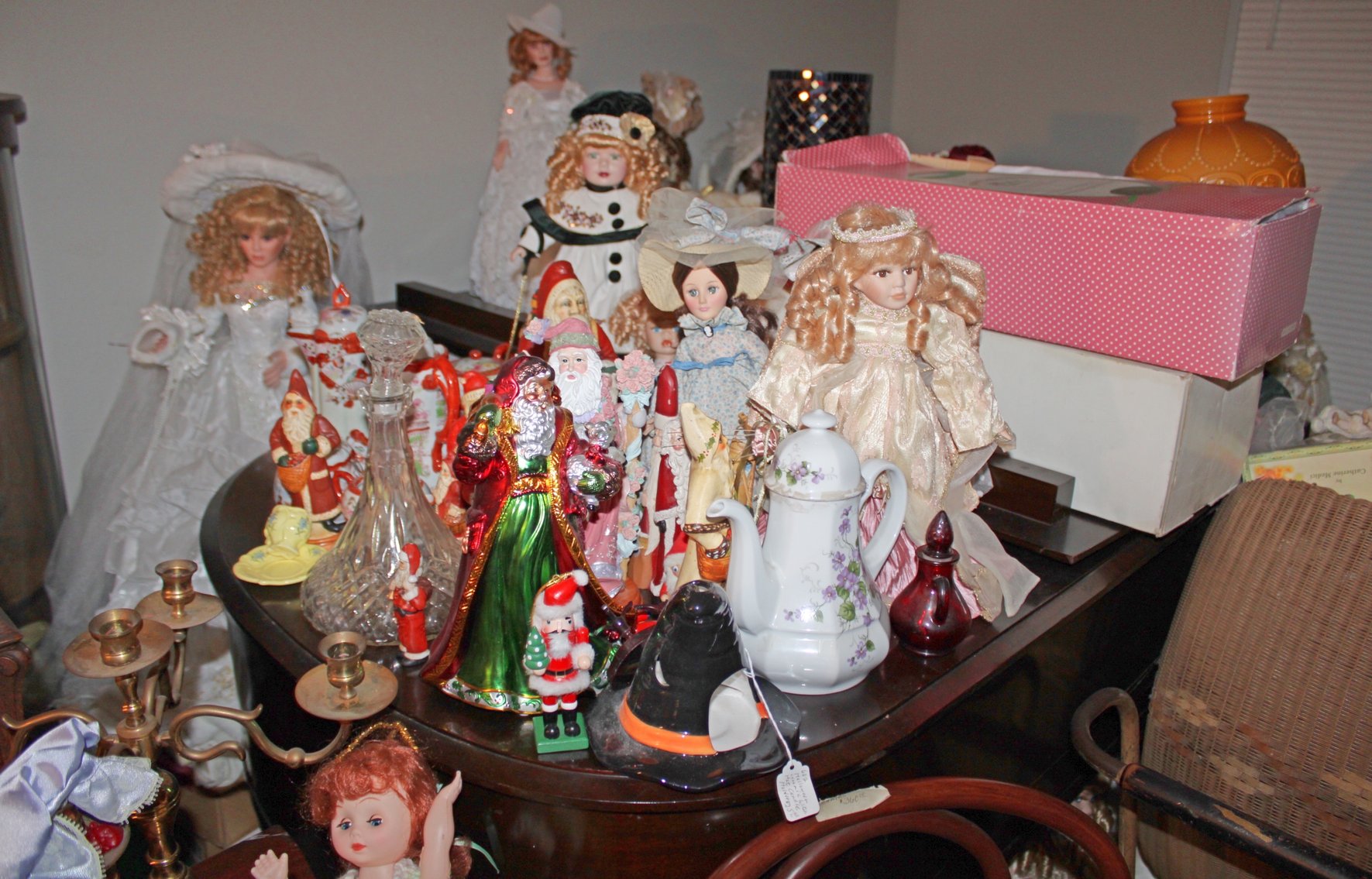 Image for EMERGENCY INDOOR ANTIQUE DEALER ESTATE AUCTION PART 1