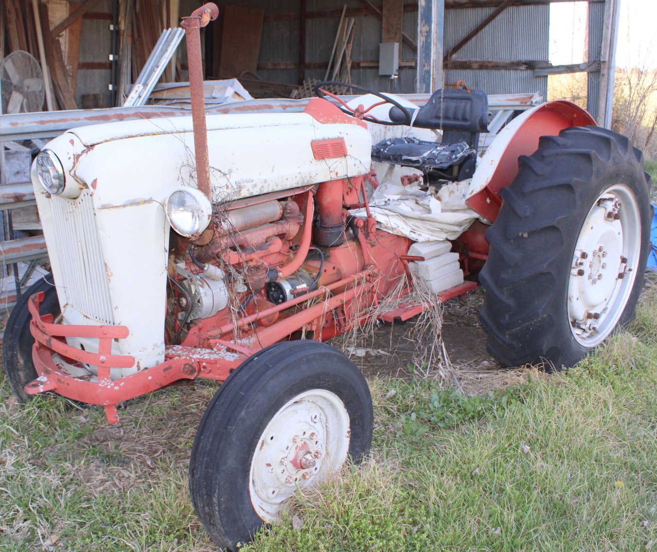 Image for HUGE LIVING ESTATE FARM AUCTION