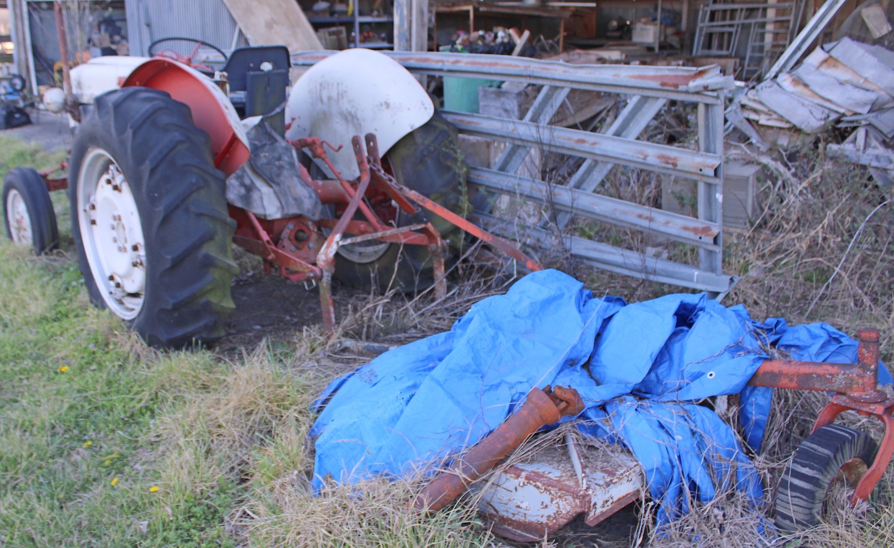 Image for HUGE LIVING ESTATE FARM AUCTION