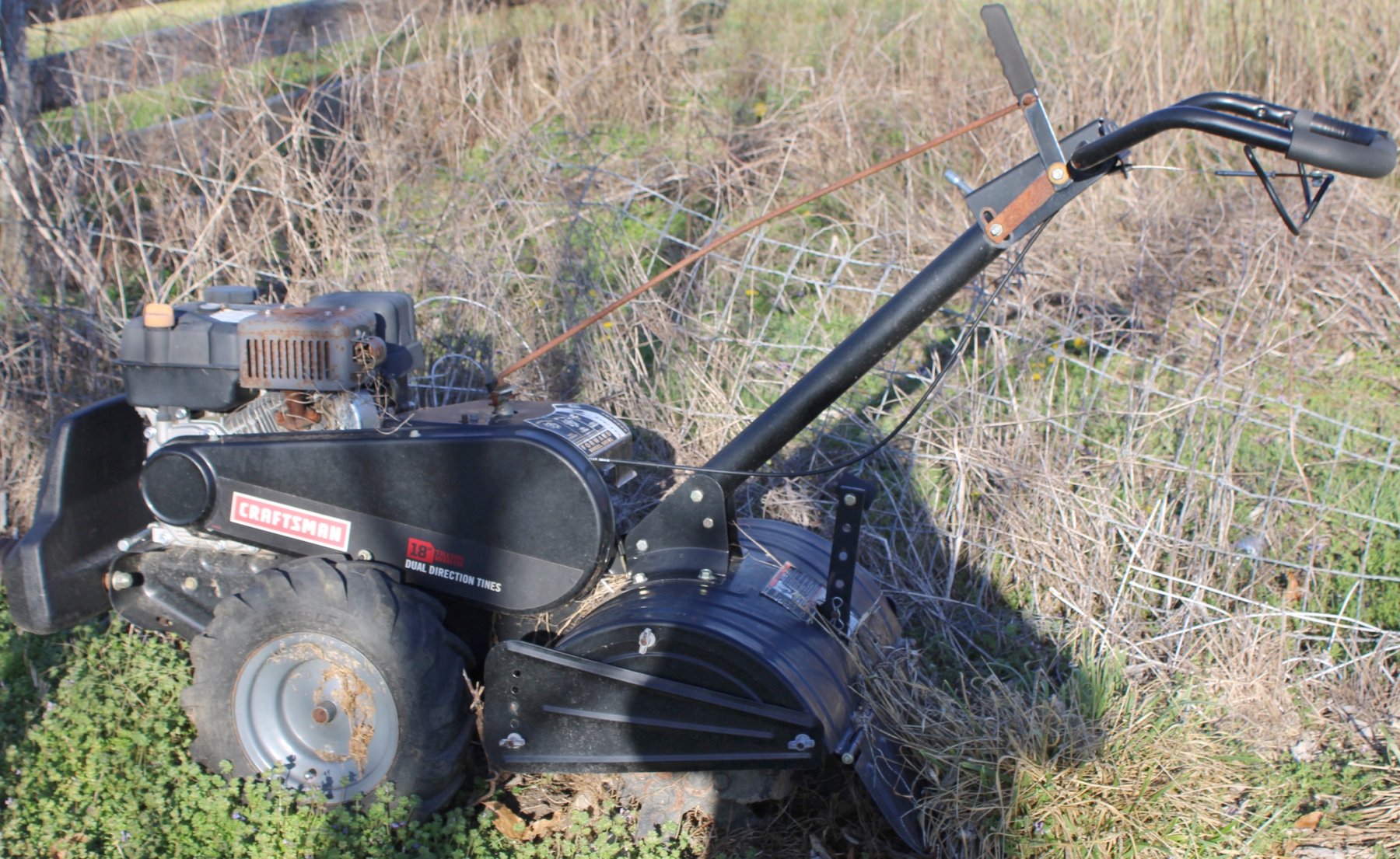 Image for HUGE LIVING ESTATE FARM AUCTION