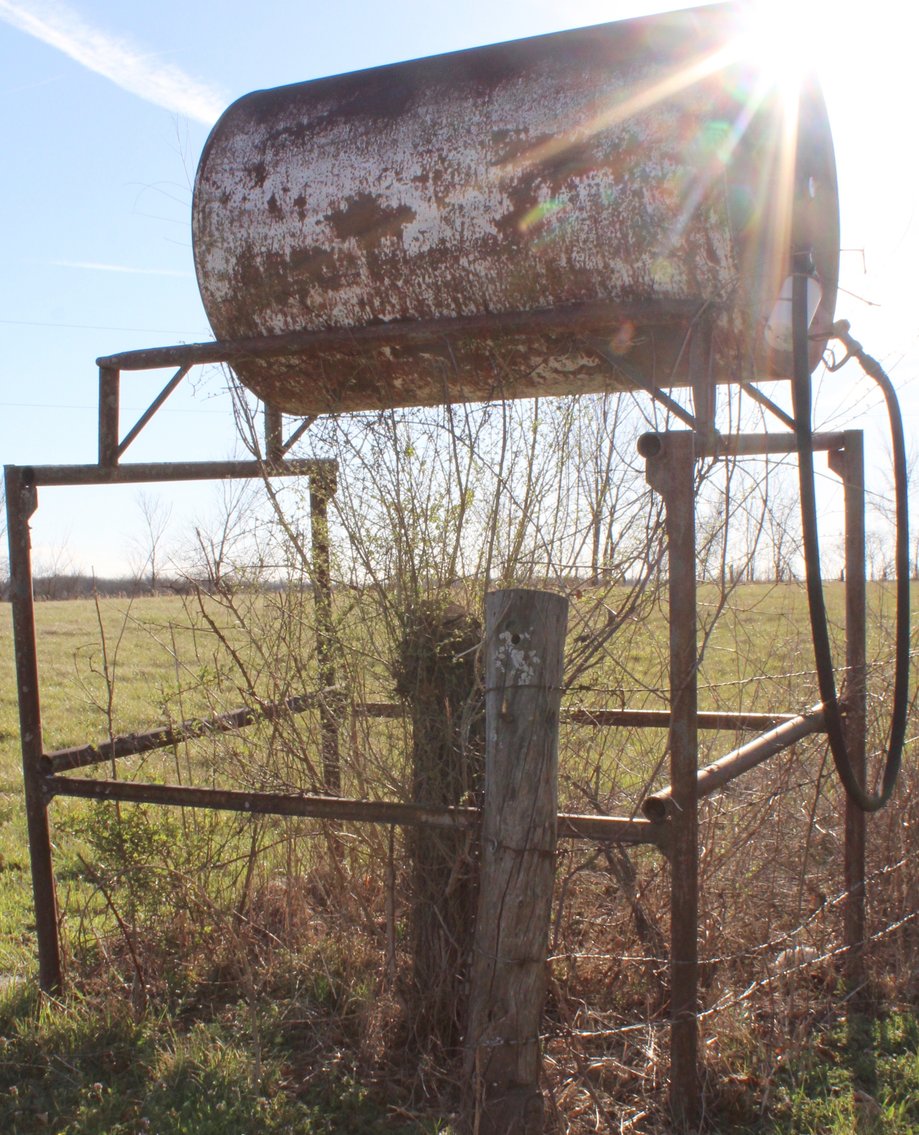 Image for HUGE LIVING ESTATE FARM AUCTION