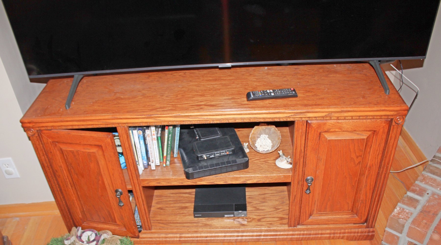 Image for HUGE LIVING ESTATE FARM AUCTION