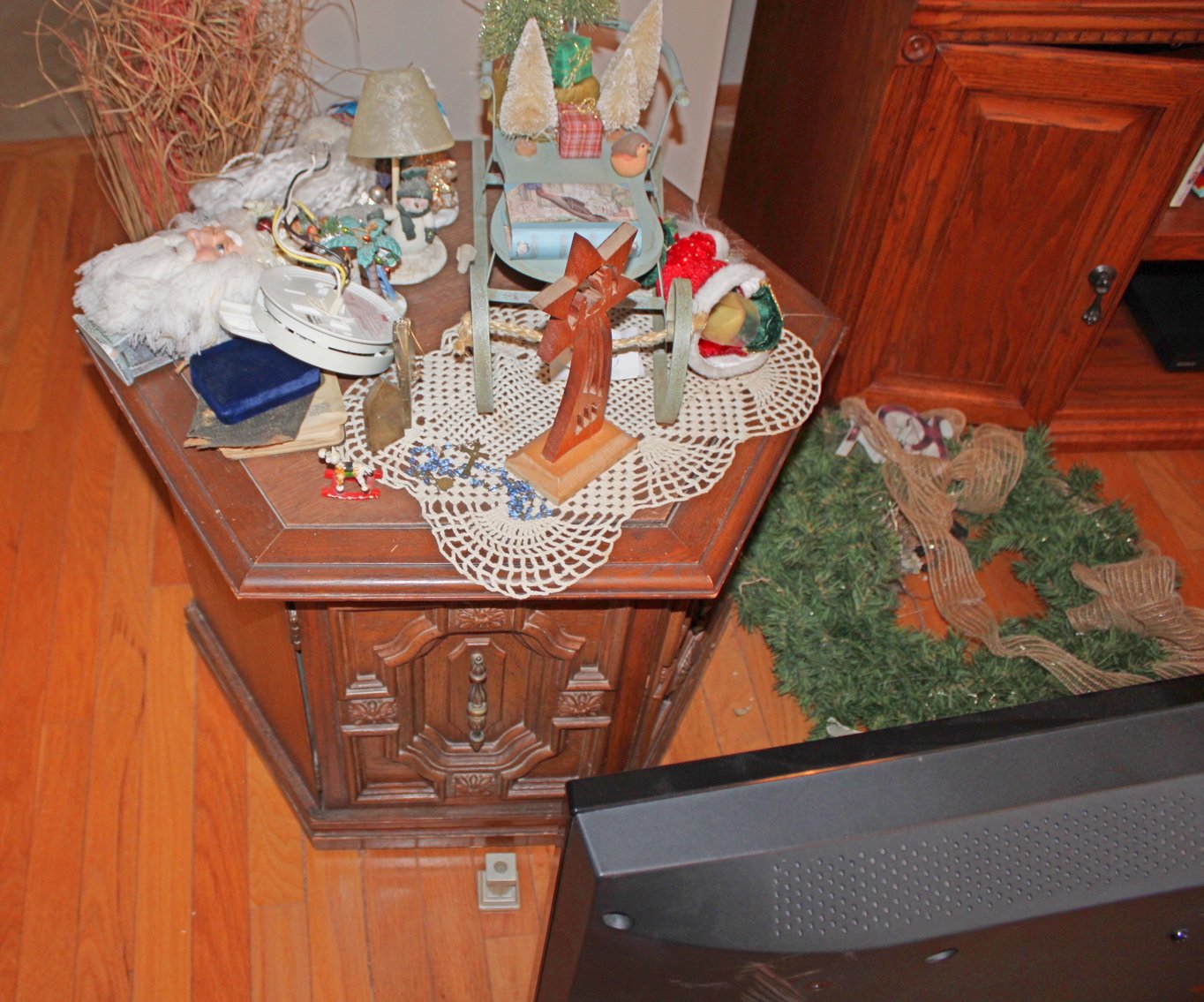 Image for HUGE LIVING ESTATE FARM AUCTION