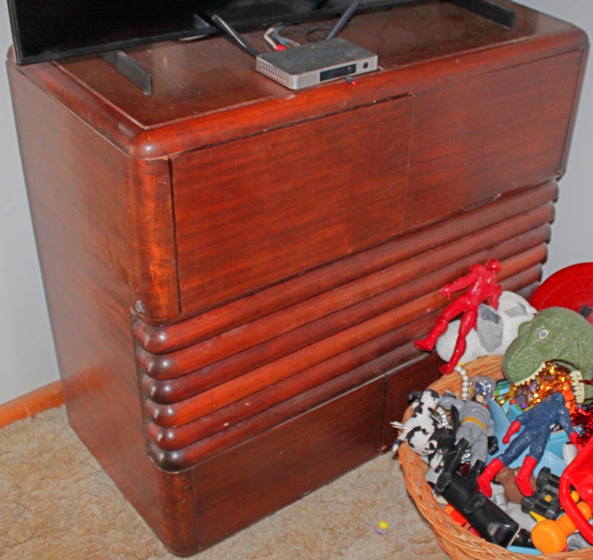 Image for MEGA INDOOR ANTIQUE ESTATE AUCTION