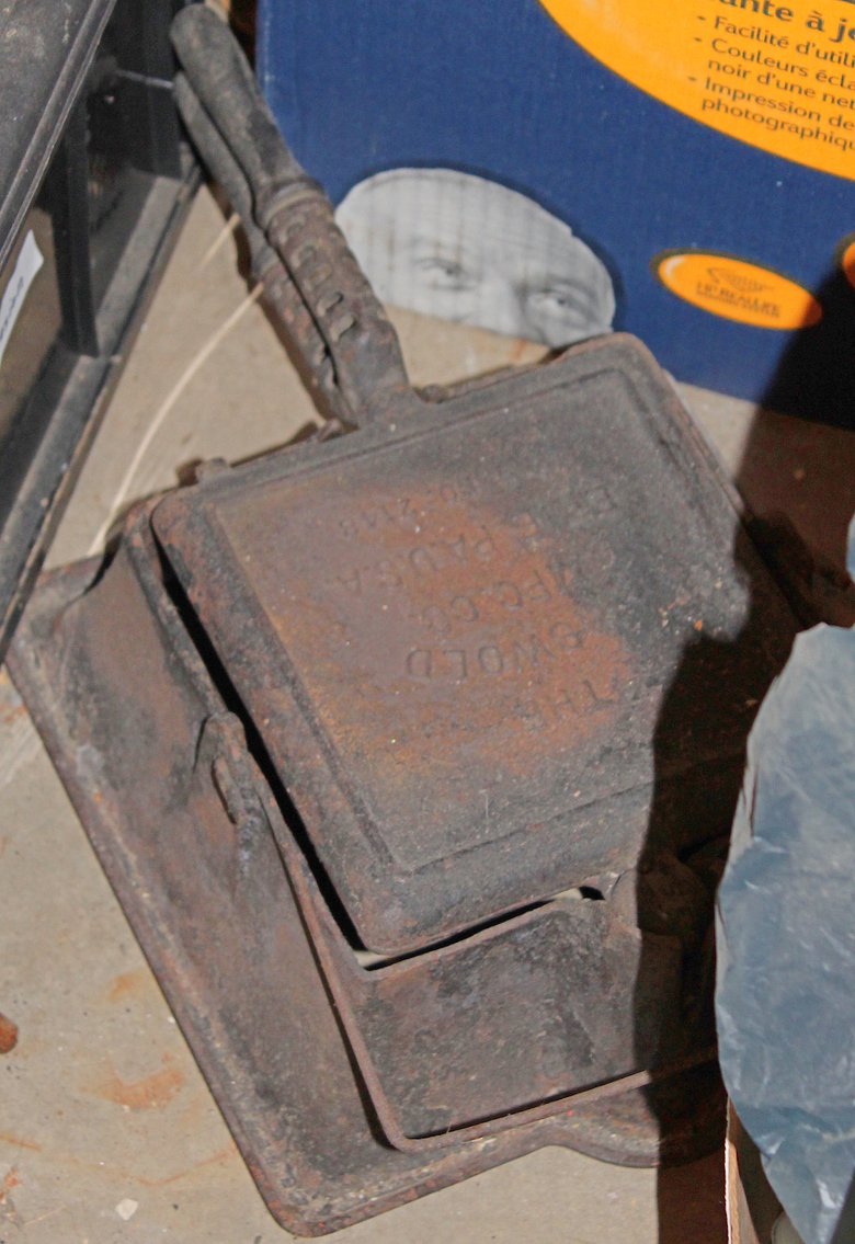 Image for MEGA INDOOR ANTIQUE ESTATE AUCTION