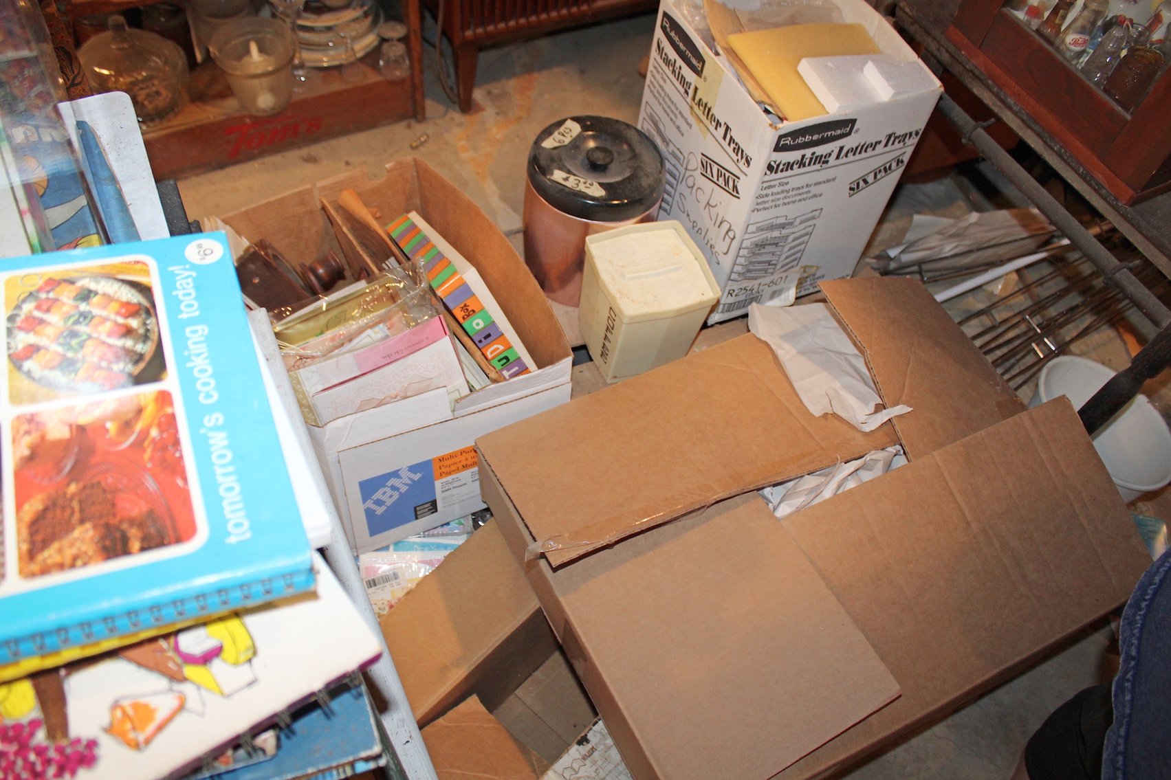 Image for MEGA INDOOR ANTIQUE ESTATE AUCTION