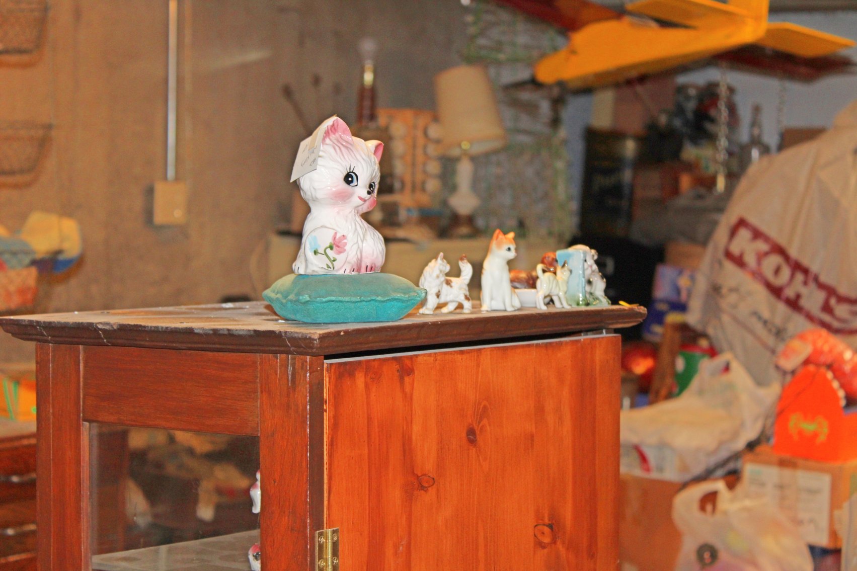 Image for MEGA INDOOR ANTIQUE ESTATE AUCTION