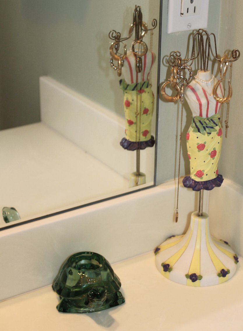 Image for ESTATE AUCTION