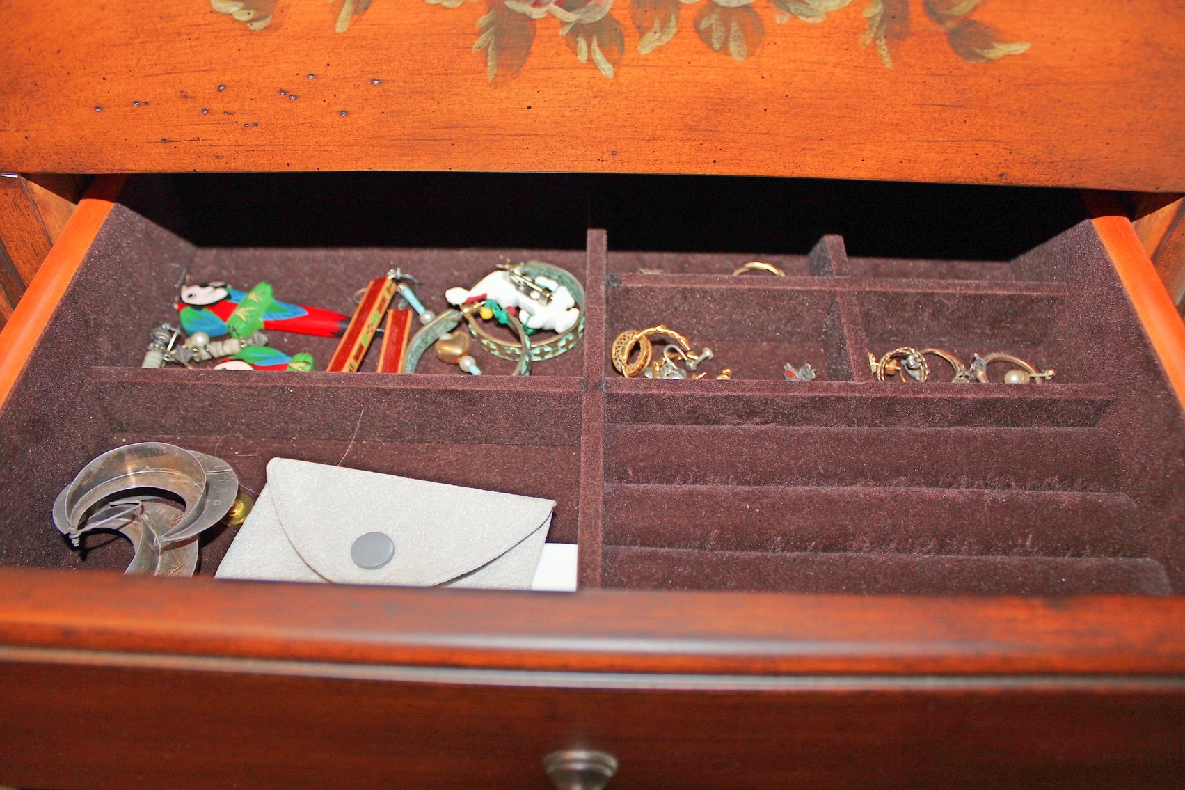 Image for ESTATE AUCTION